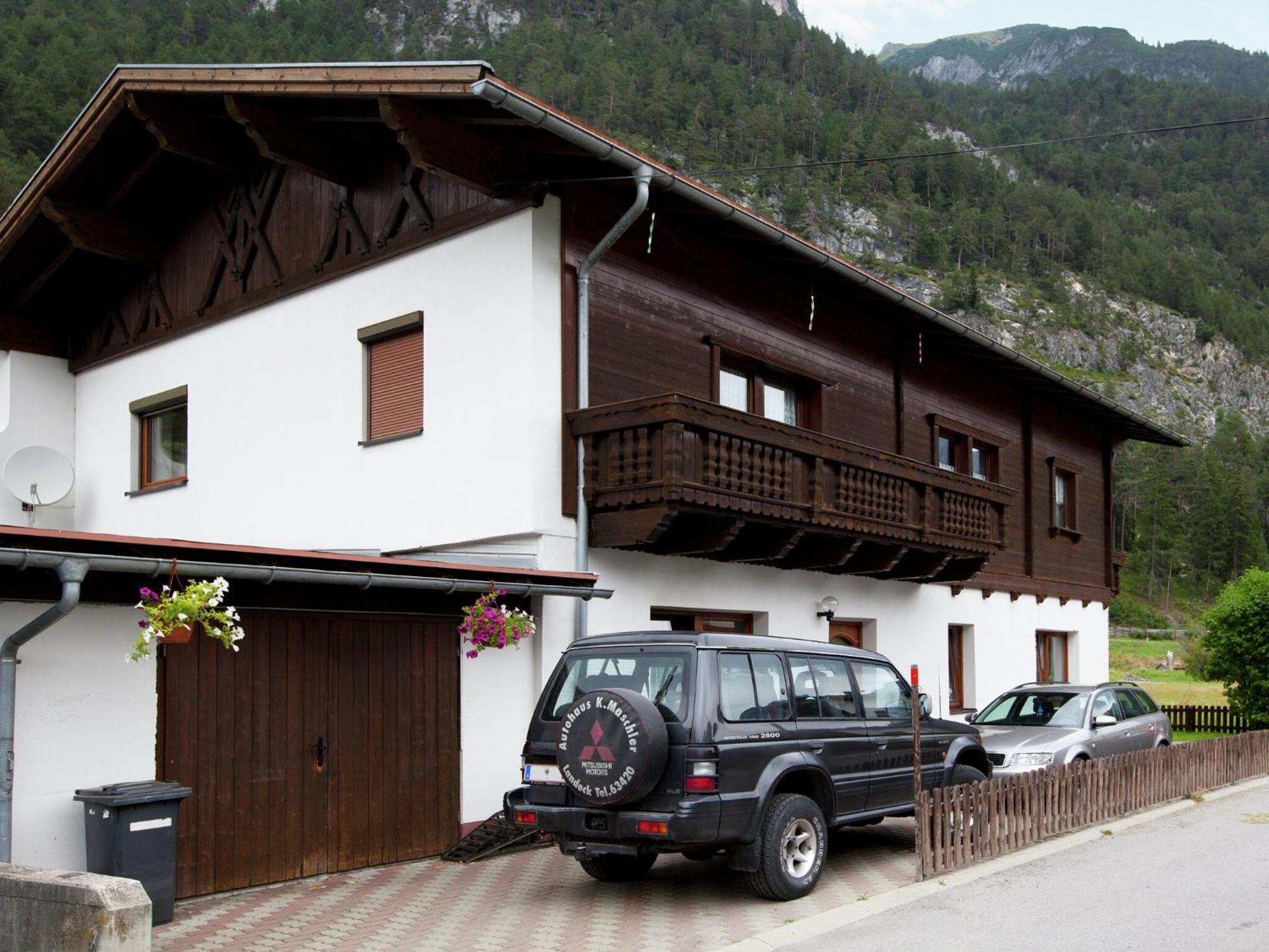 Apartment Near The Arlberg Ski Area Pettneu am Arlberg Buitenkant foto
